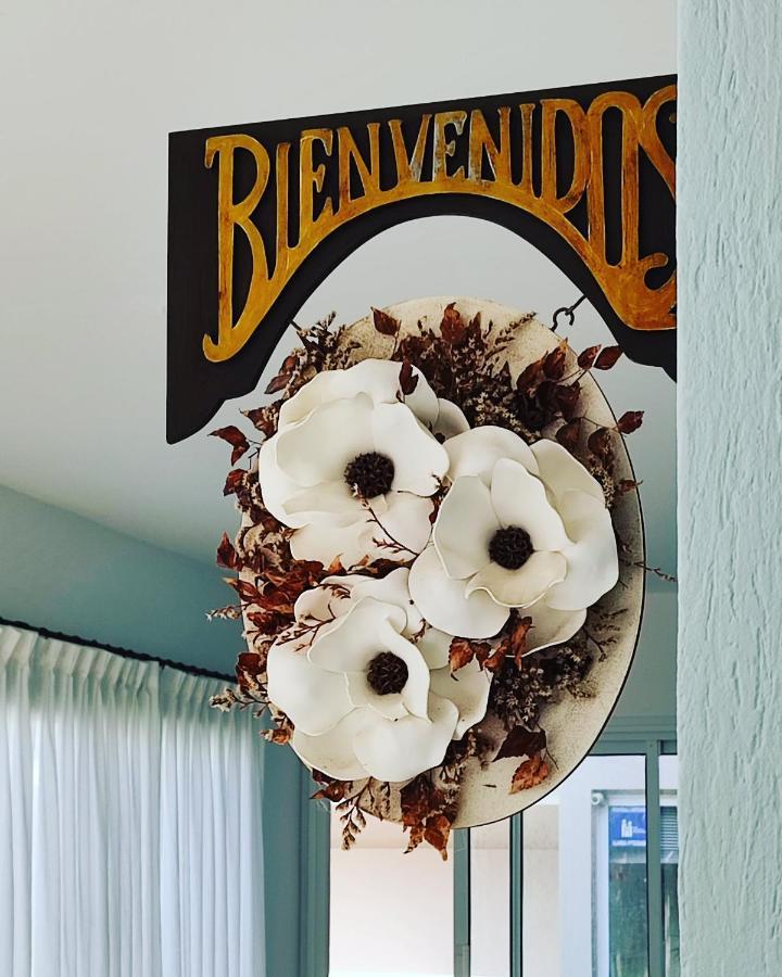 Hosteria Magnolia Villa Gesell Extérieur photo