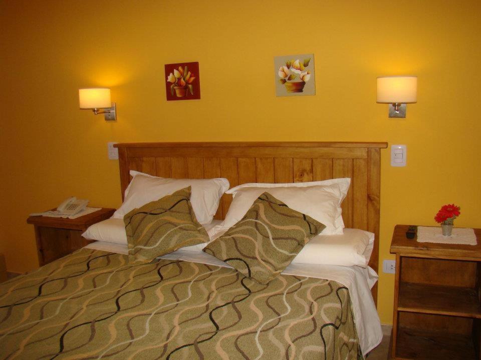 Hosteria Magnolia Villa Gesell Extérieur photo