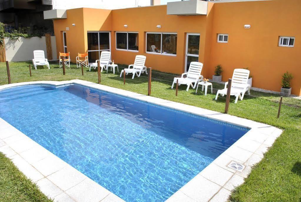 Hosteria Magnolia Villa Gesell Extérieur photo